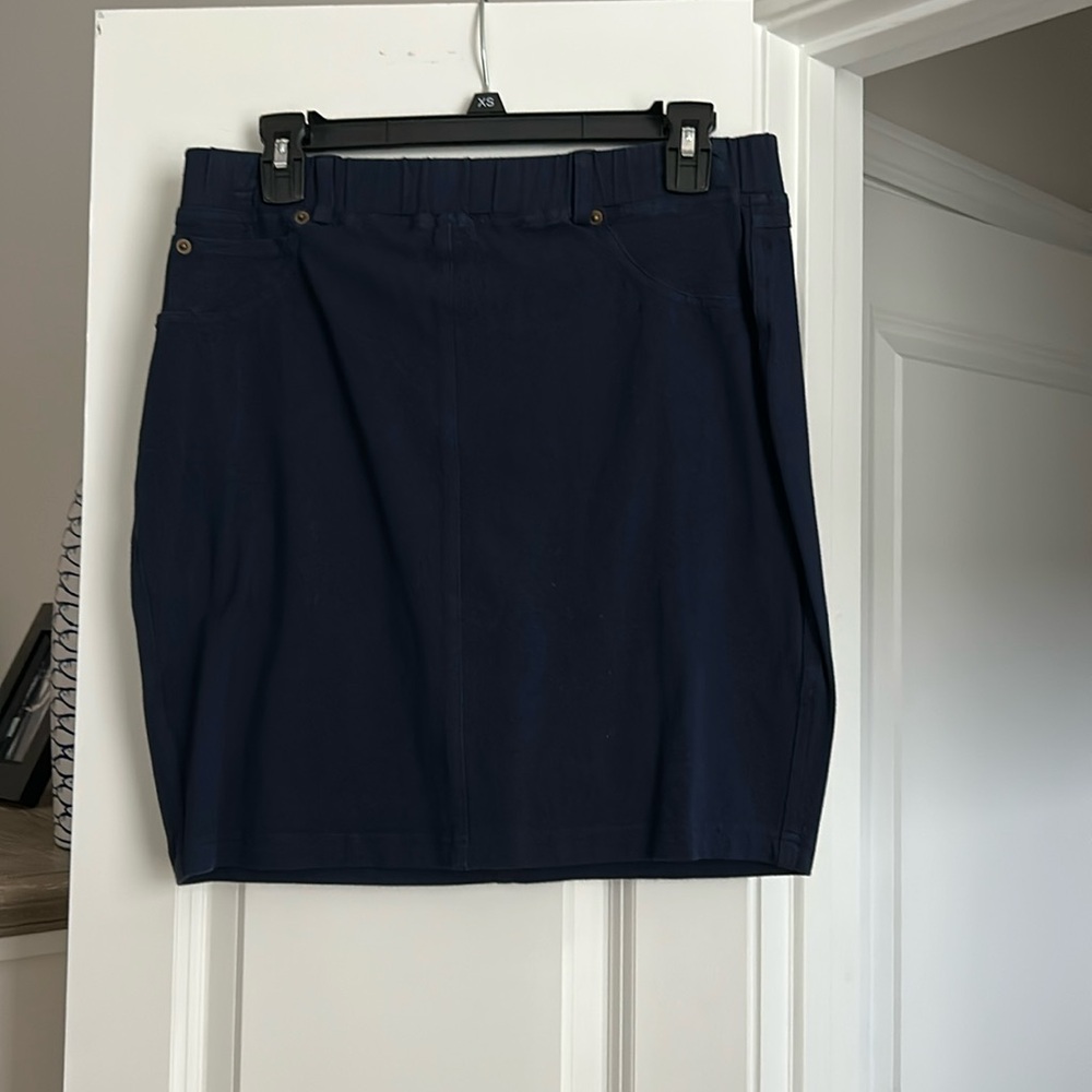 Three Dots Skirt Navy